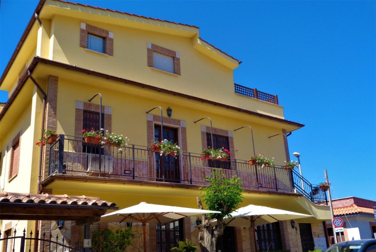 Abacab Hotel Passoscuro Bagian luar foto
