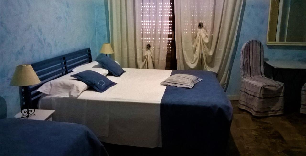 Abacab Hotel Passoscuro Bagian luar foto